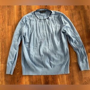 Banana Republic sweater - light blue - women’s- scalloped neckline detail